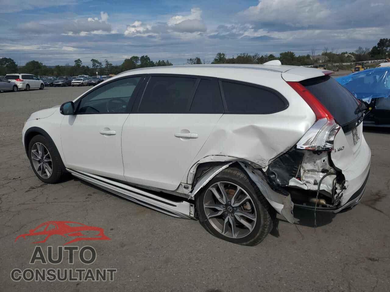 VOLVO V60 2017 - YV440MWM7H1025077