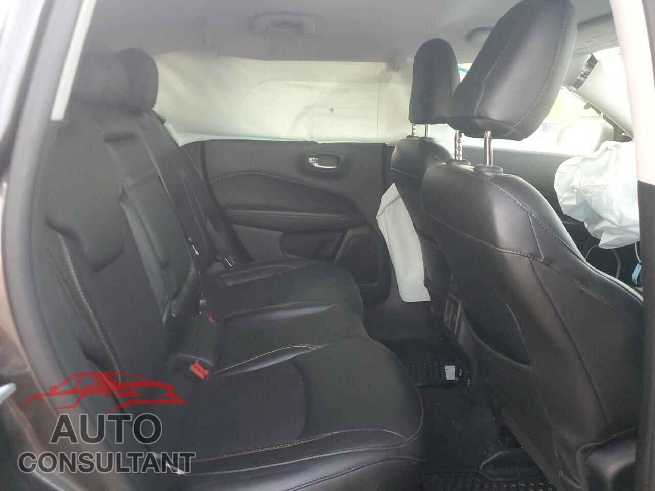 JEEP COMPASS 2019 - 3C4NJDBB5KT600642