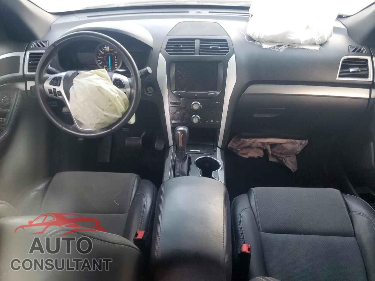 FORD EXPLORER 2015 - 1FM5K7D80FGA06935