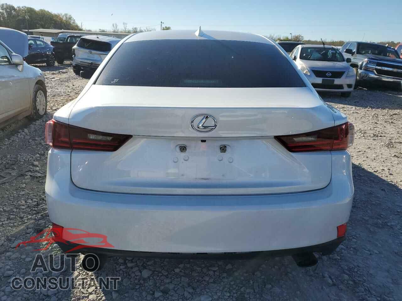 LEXUS IS 2014 - JTHBF1D22E5036631