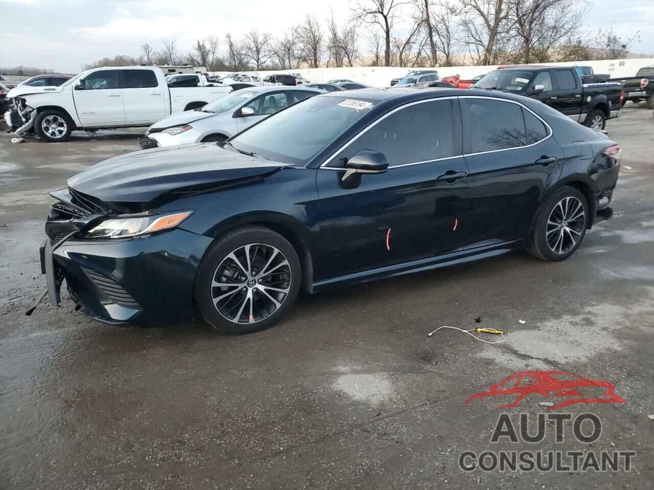 TOYOTA CAMRY 2019 - 4T1B11HK2KU727228