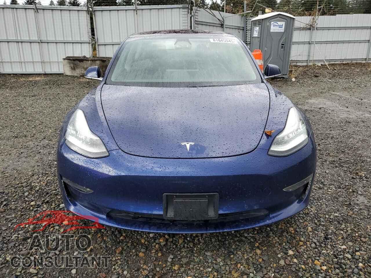 TESLA MODEL 3 2018 - 5YJ3E1EA5JF042138
