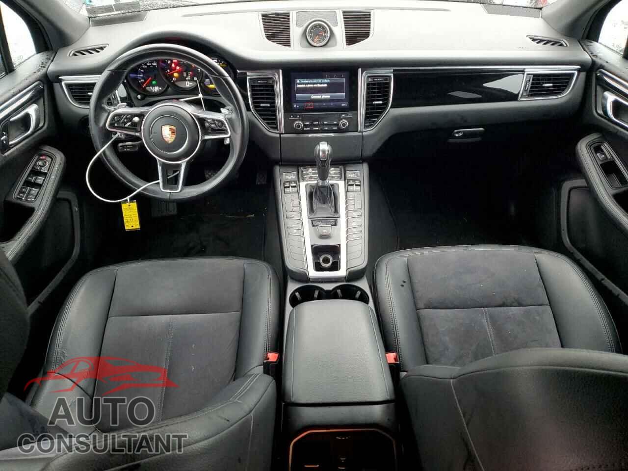 PORSCHE MACAN 2018 - WP1AA2A50JLB11332