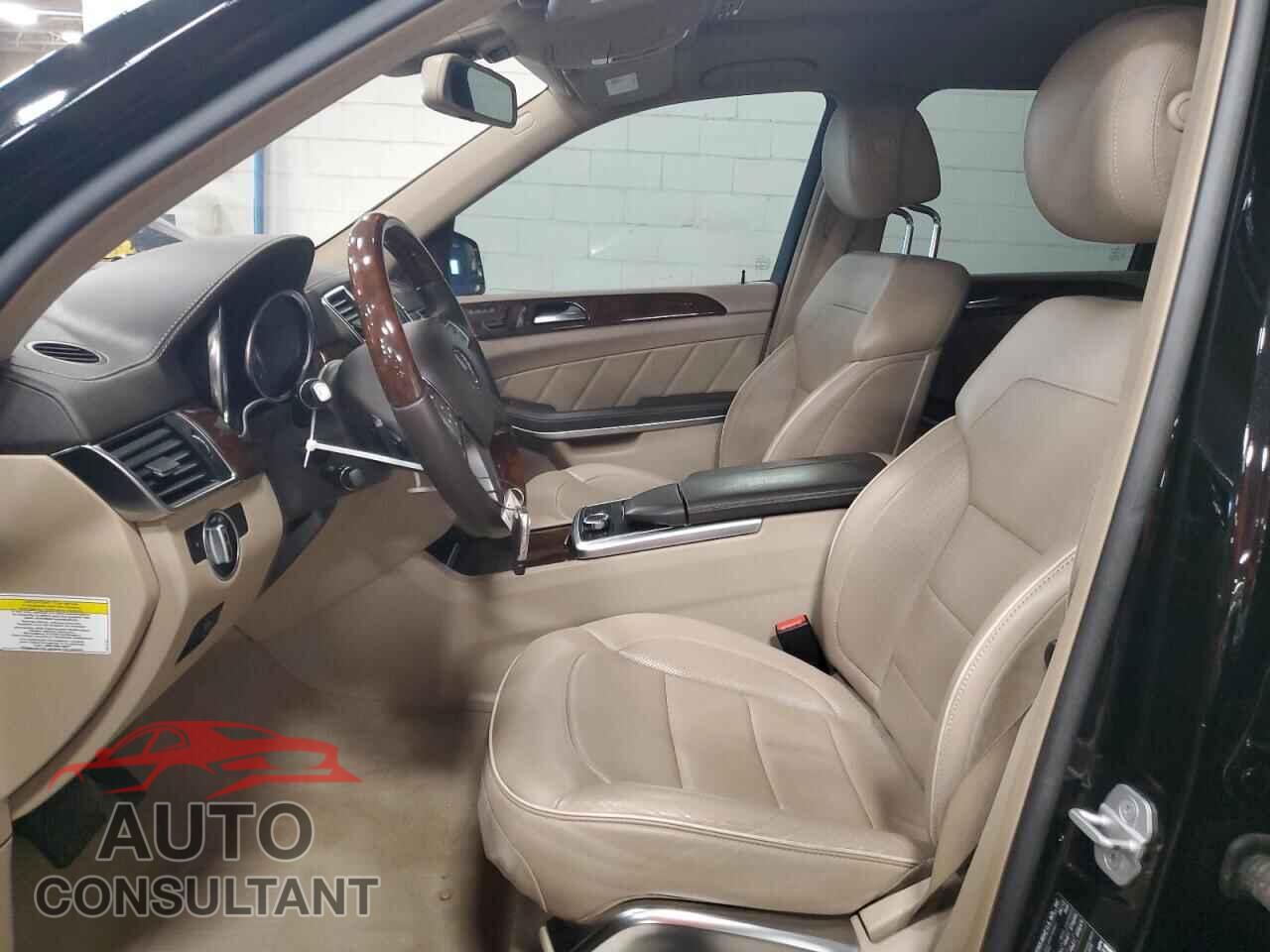 MERCEDES-BENZ GL-CLASS 2013 - 4JGDF7DEXDA117997