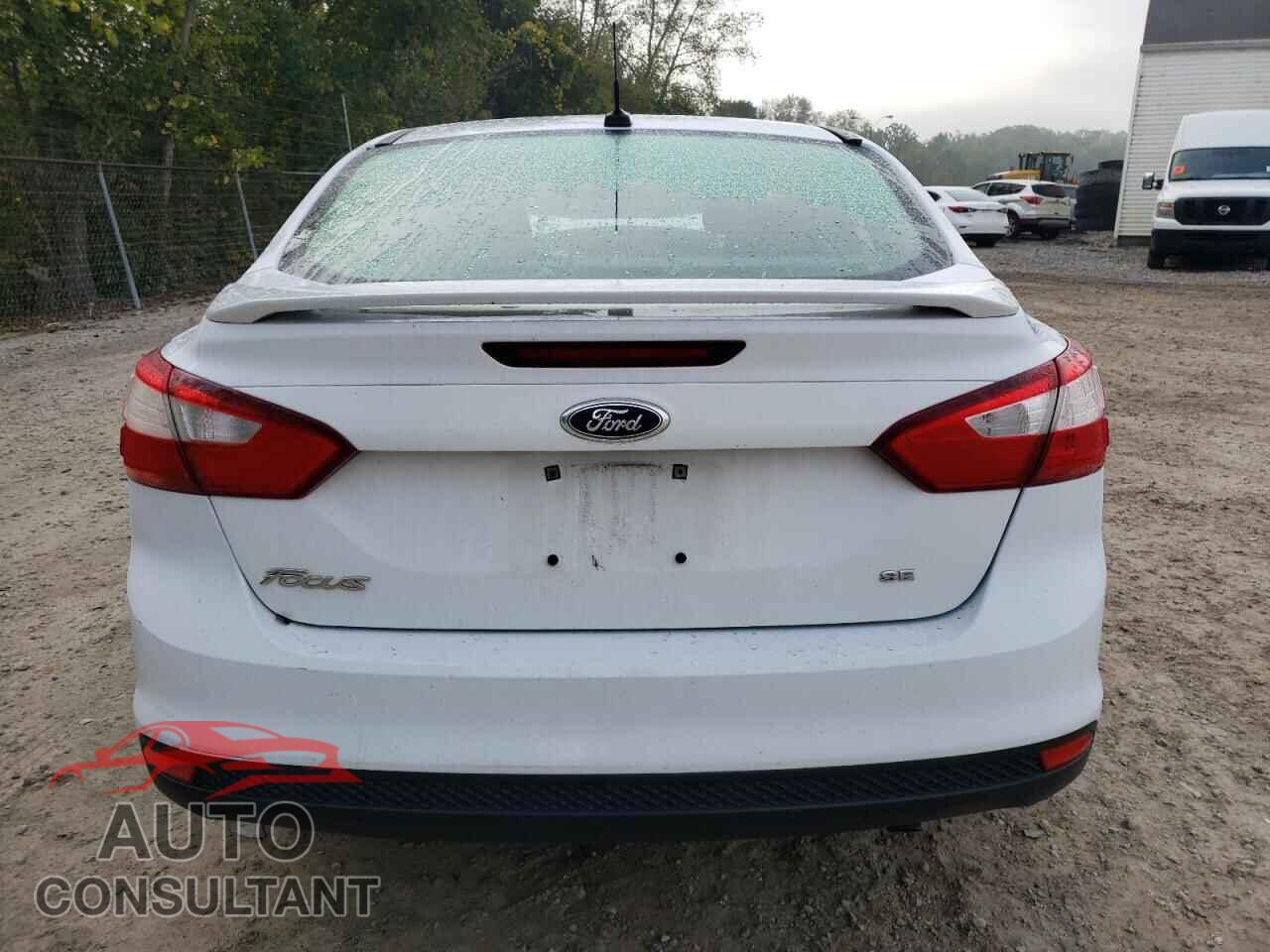 FORD FOCUS 2012 - 1FAHP3F2XCL205486