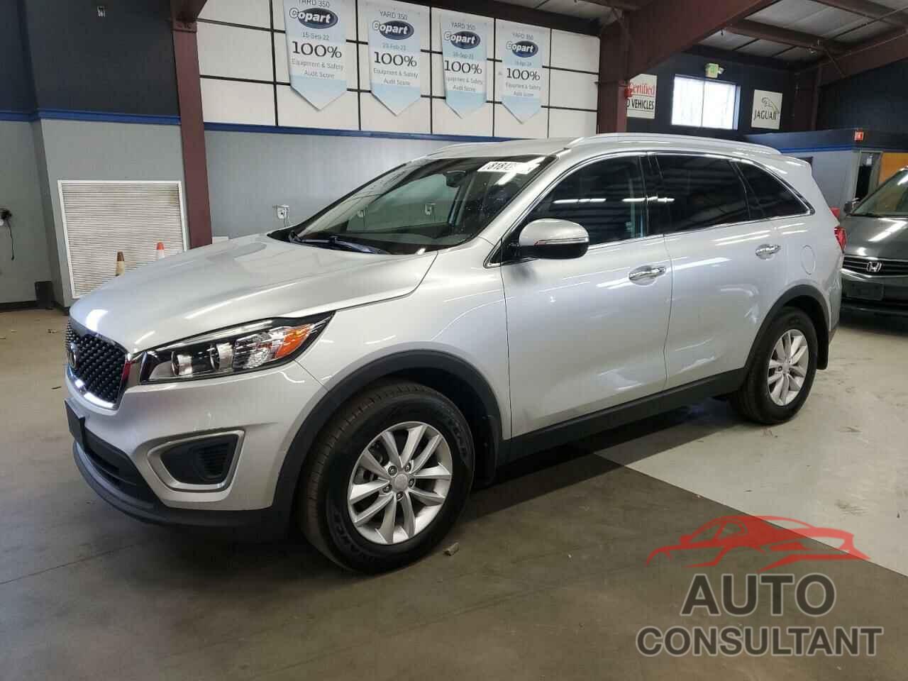 KIA SORENTO 2017 - 5XYPG4A38HG319081