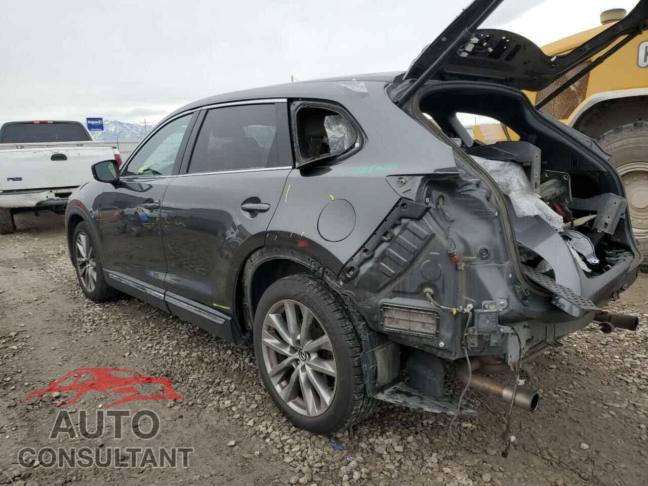 MAZDA CX-9 2017 - JM3TCBDYXH0143217