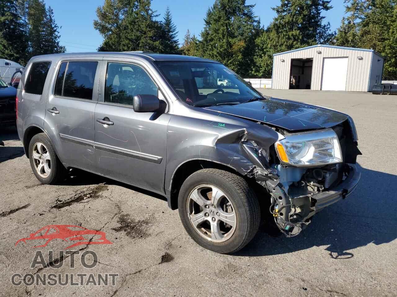 HONDA PILOT 2013 - 5FNYF4H53DB022641