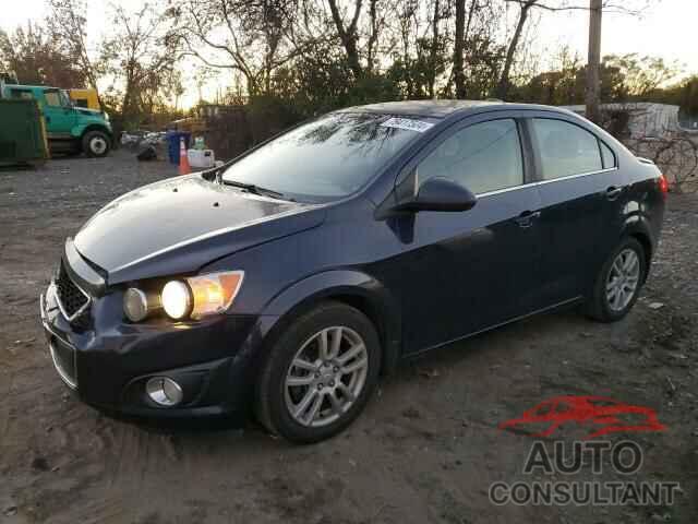 CHEVROLET SONIC 2015 - 1G1JC5SH8F4139542