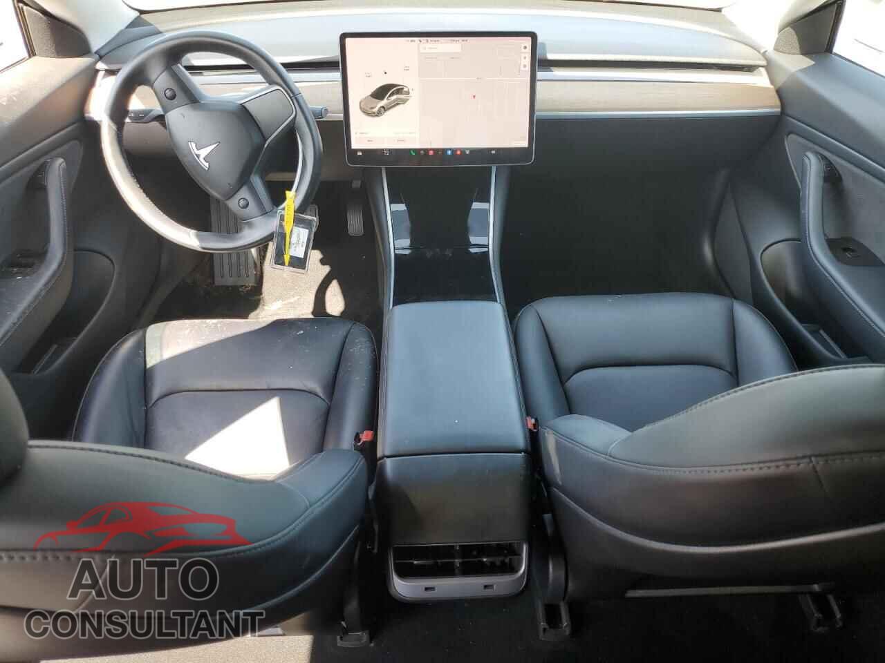 TESLA MODEL 3 2018 - 5YJ3E1EA3JF061061
