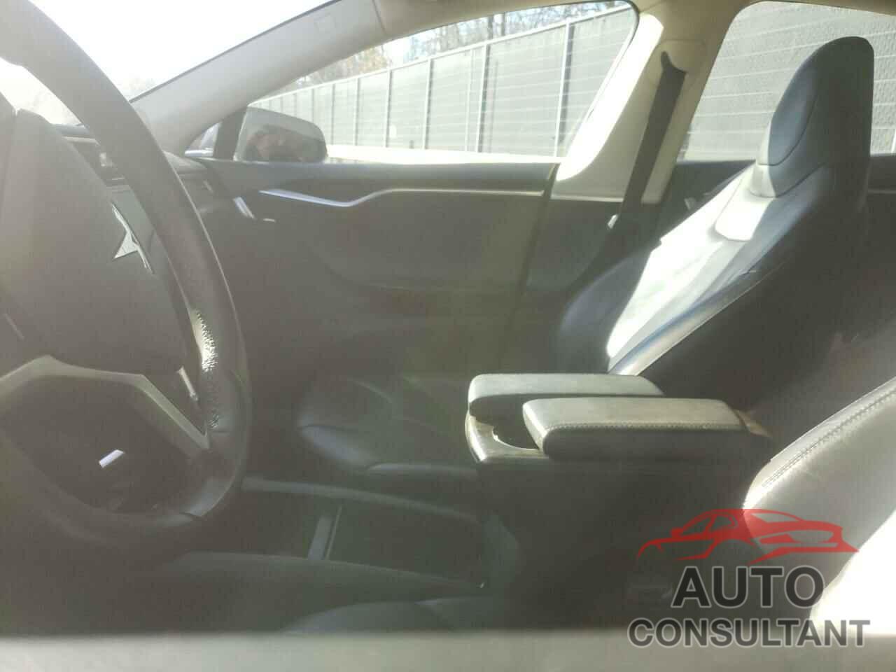 TESLA MODEL S 2013 - 5YJSA1CN0DFP26595