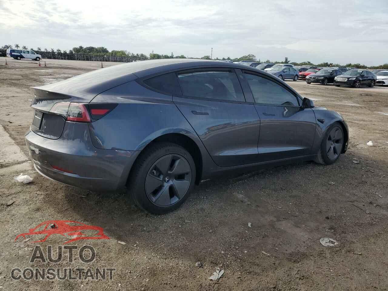 TESLA MODEL 3 2023 - 5YJ3E1EA3PF685659