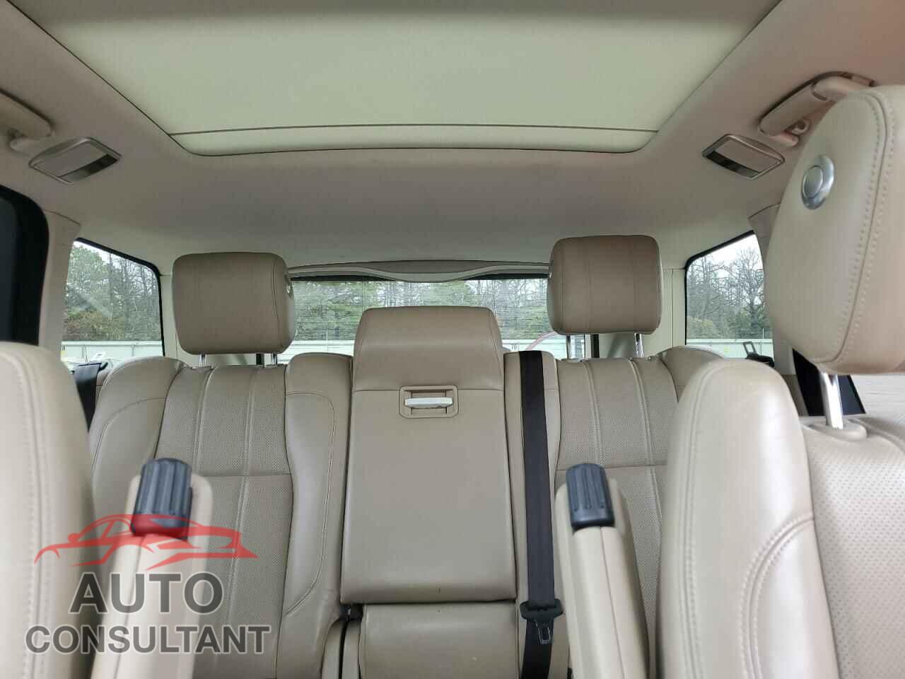 LAND ROVER RANGEROVER 2017 - SALGS2FVXHA357756