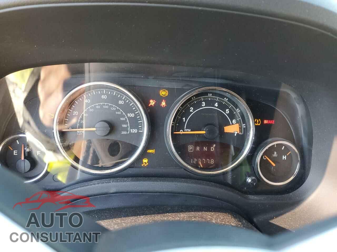 JEEP COMPASS 2016 - 1C4NJDEB2GD768442