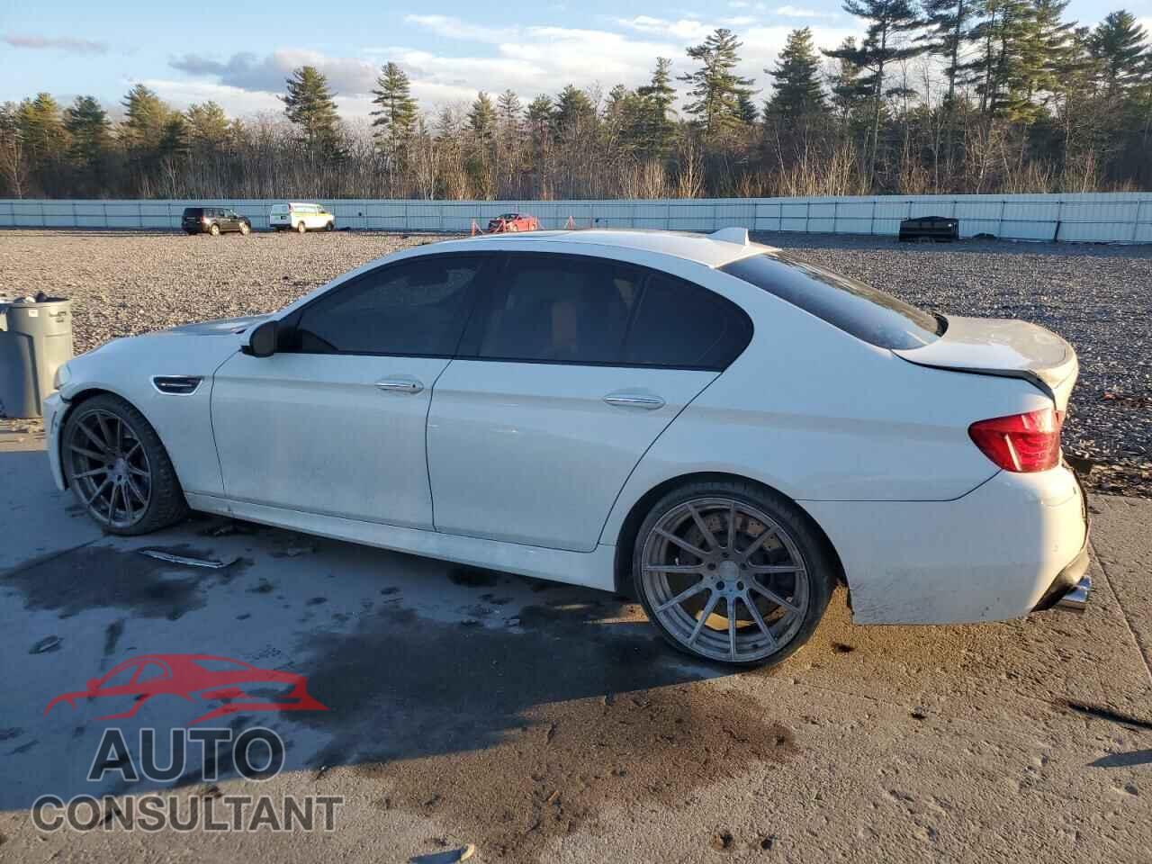 BMW M5 2013 - WBSFV9C52DC772908