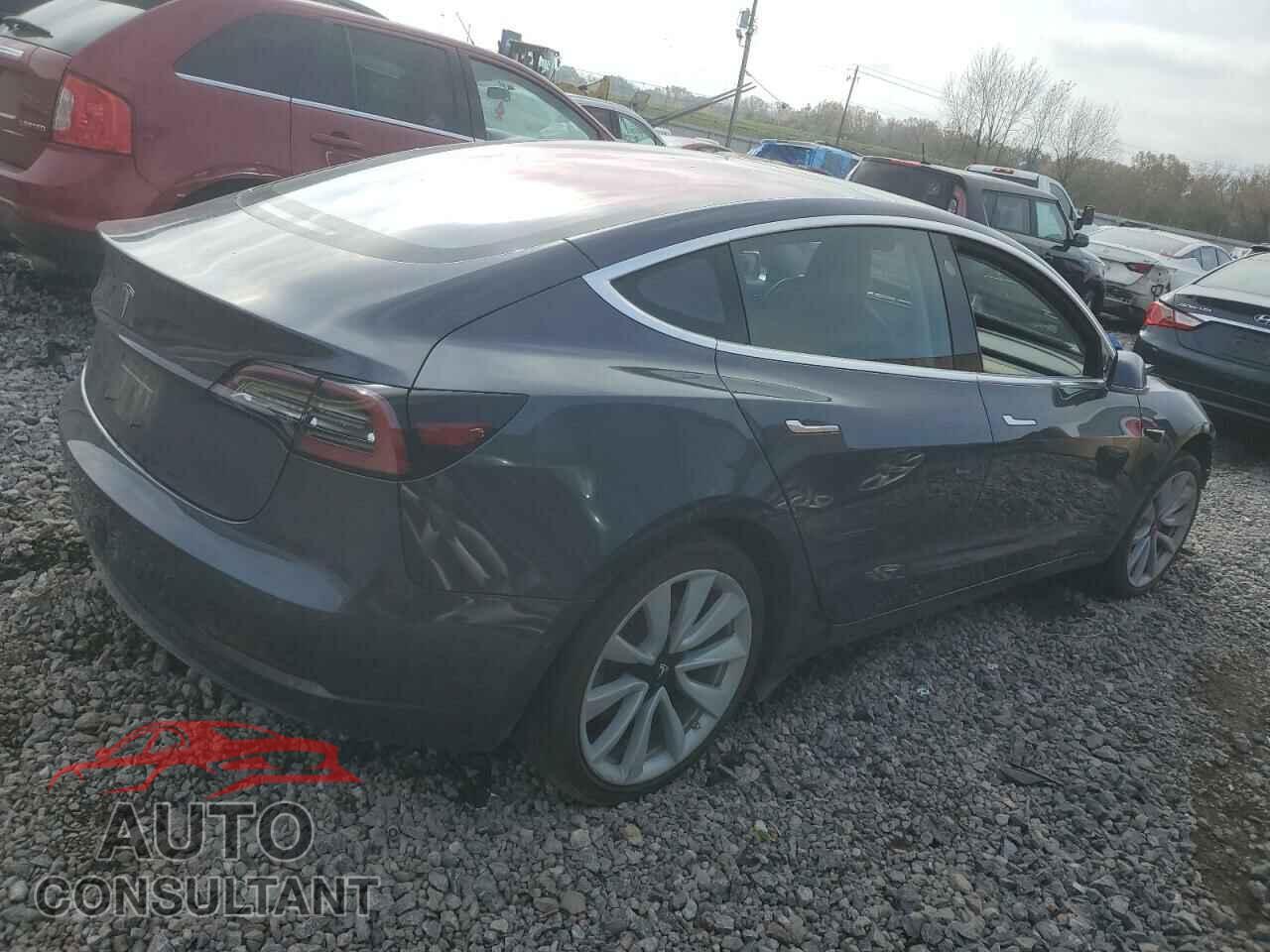 TESLA MODEL 3 2018 - 5YJ3E1EA4JF017604
