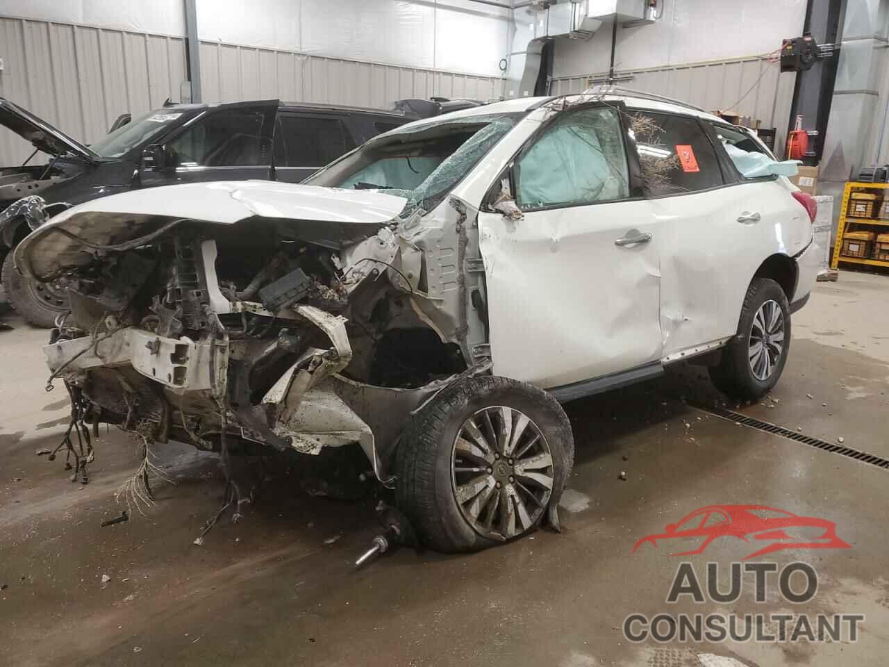 NISSAN PATHFINDER 2019 - 5N1DR2MM0KC644482