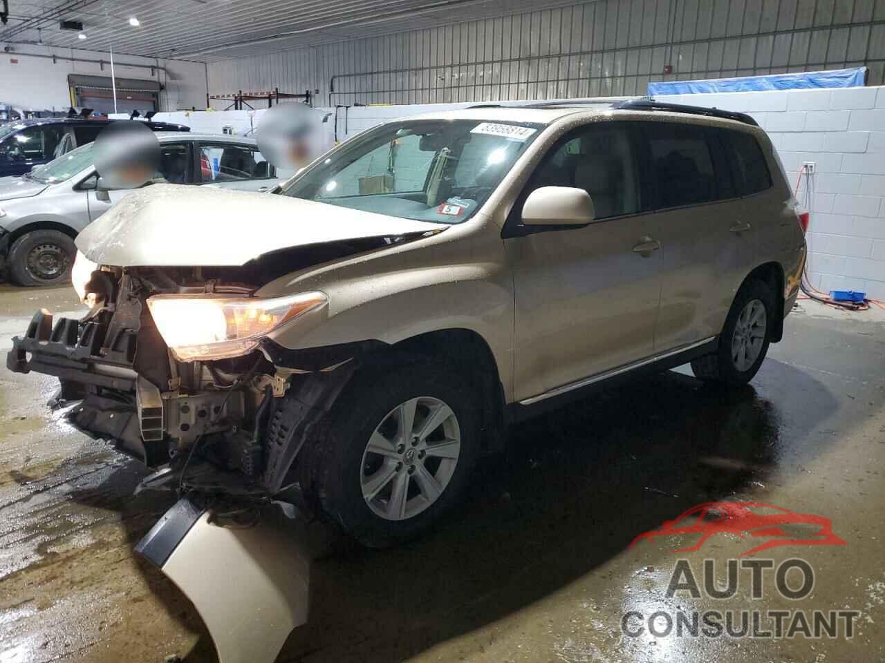 TOYOTA HIGHLANDER 2012 - 5TDBK3EH8CS130807