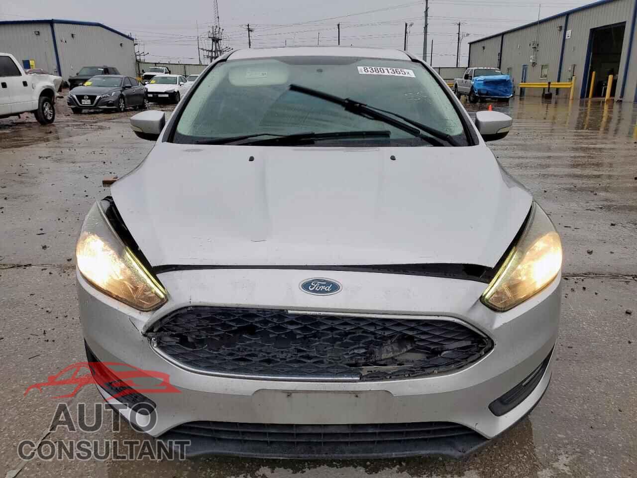 FORD FOCUS 2017 - 1FADP3M22HL255131