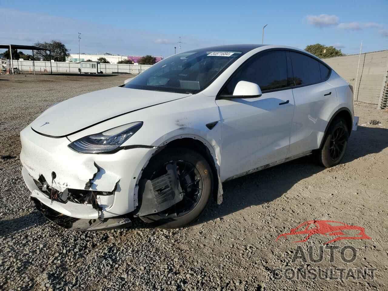 TESLA MODEL Y 2021 - 5YJYGDEE4MF087807