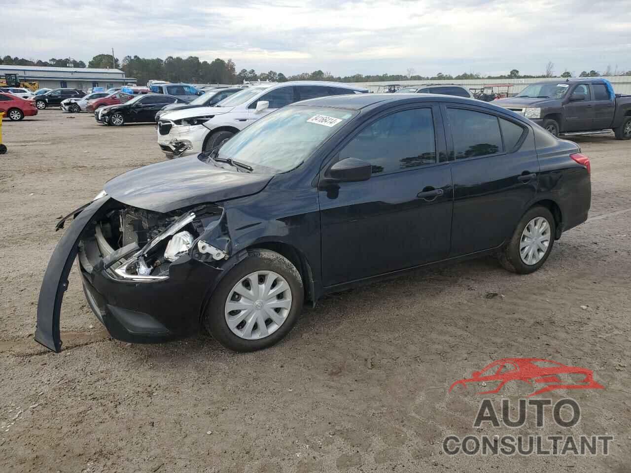 NISSAN VERSA 2019 - 3N1CN7AP3KL812677