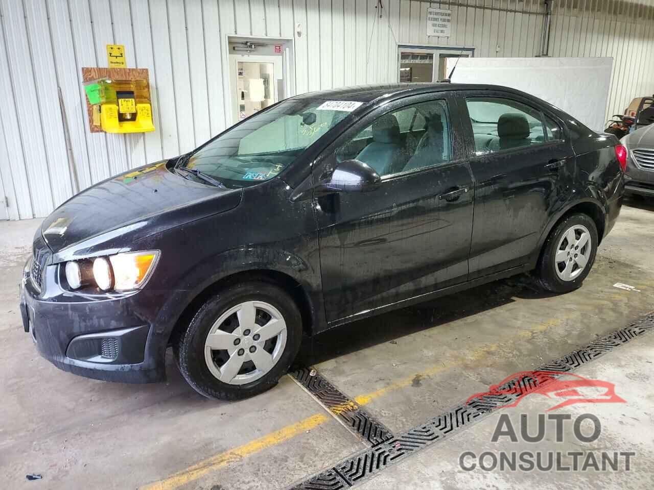 CHEVROLET SONIC 2013 - 1G1JA5SG7D4182716