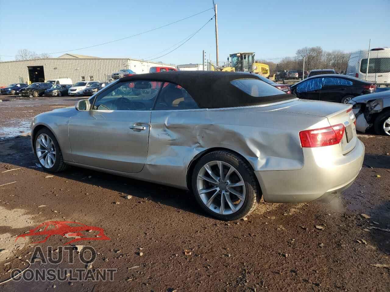 AUDI A5 2014 - WAUCFAFH0EN015247