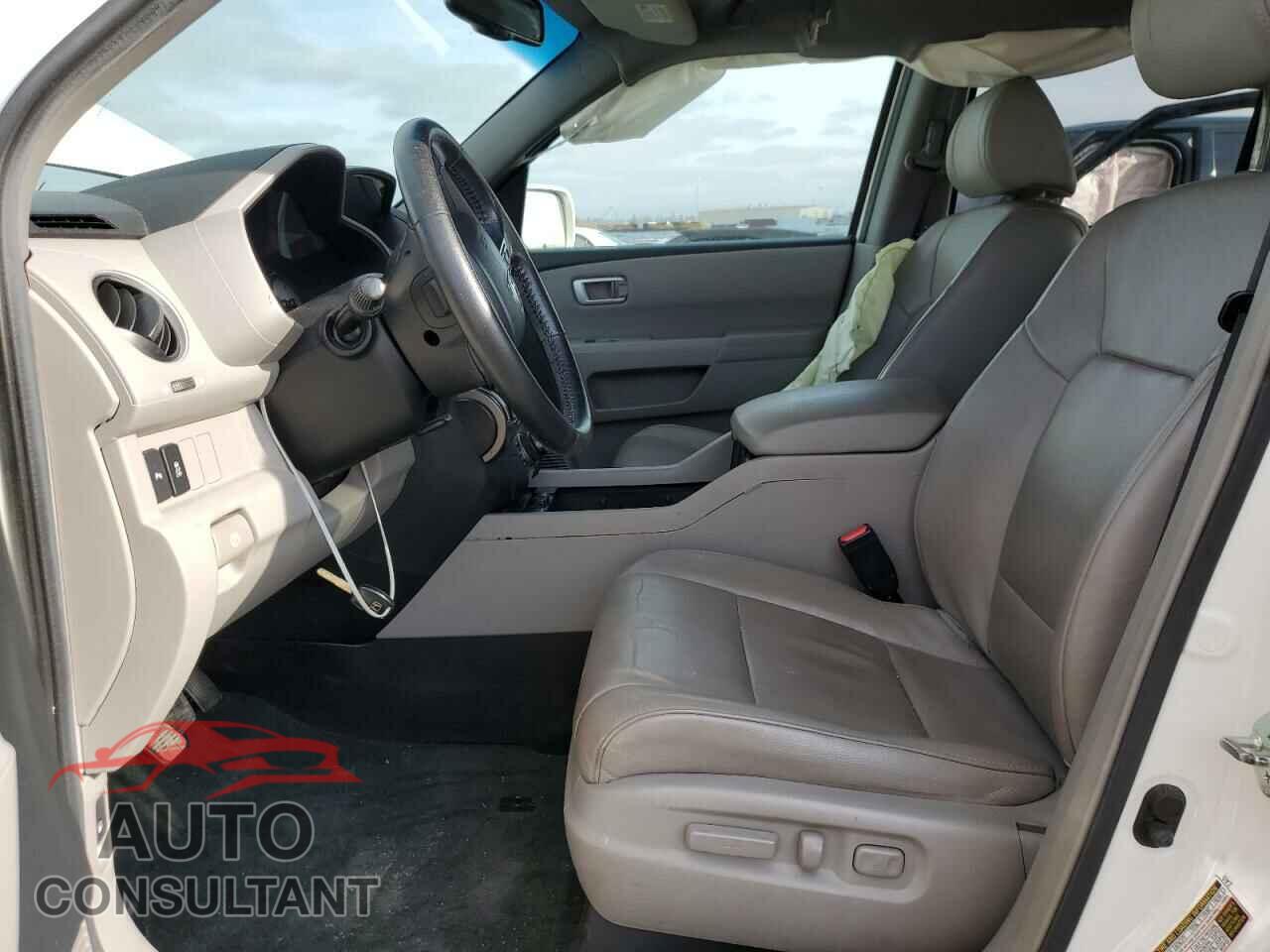 HONDA PILOT 2013 - 5FNYF4H91DB042504