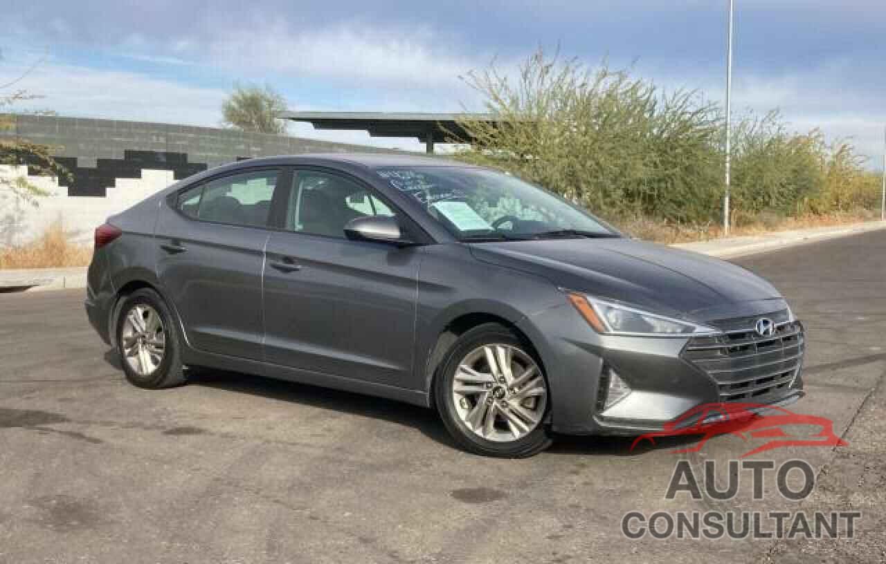 HYUNDAI ELANTRA 2019 - 5NPD84LF4KH436339