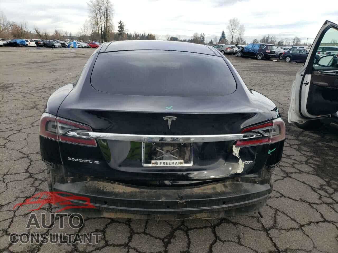 TESLA MODEL S 2016 - 5YJSA1E28GF155980