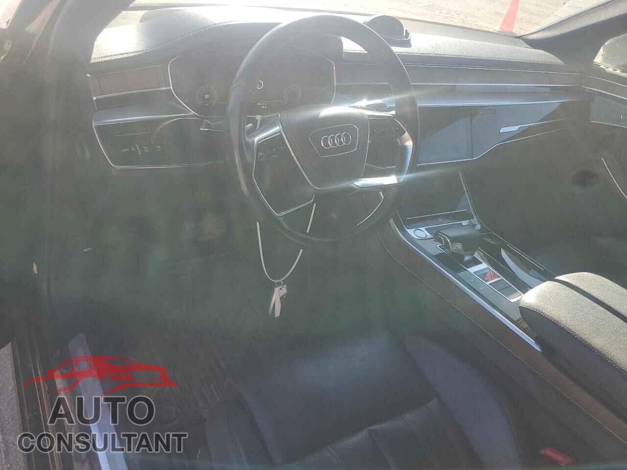 AUDI A8 2019 - WAU8DAF86KN014143
