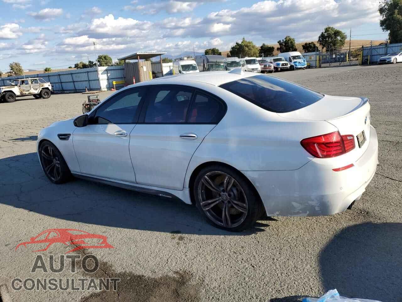 BMW M5 2013 - WBSFV9C51DC772446
