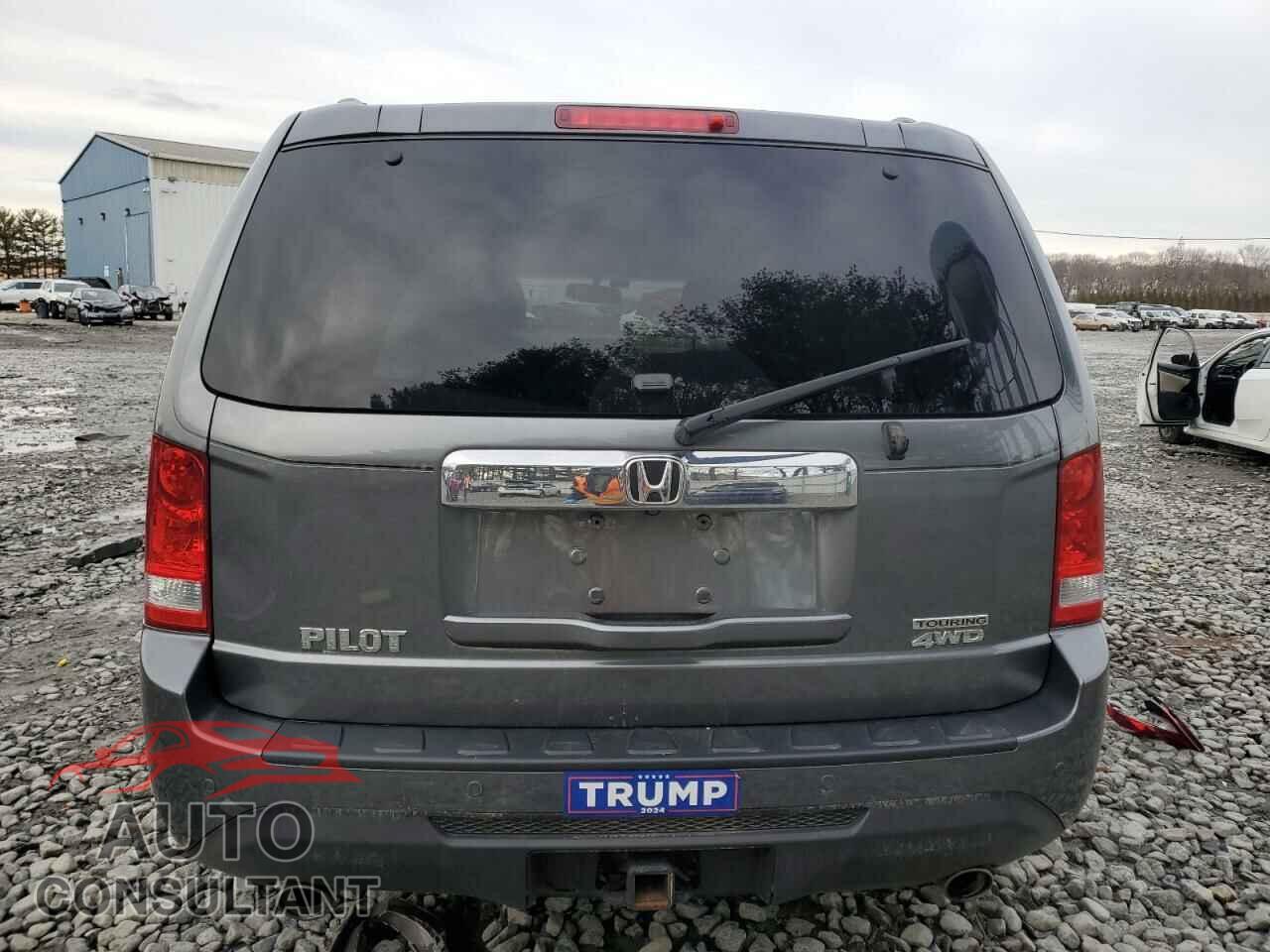HONDA PILOT 2012 - 5FNYF4H99CB028865
