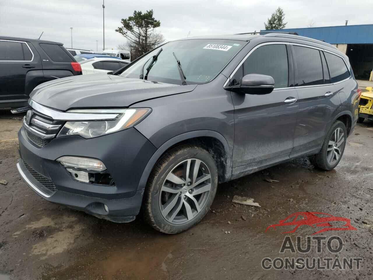 HONDA PILOT 2017 - 5FNYF6H99HB018291