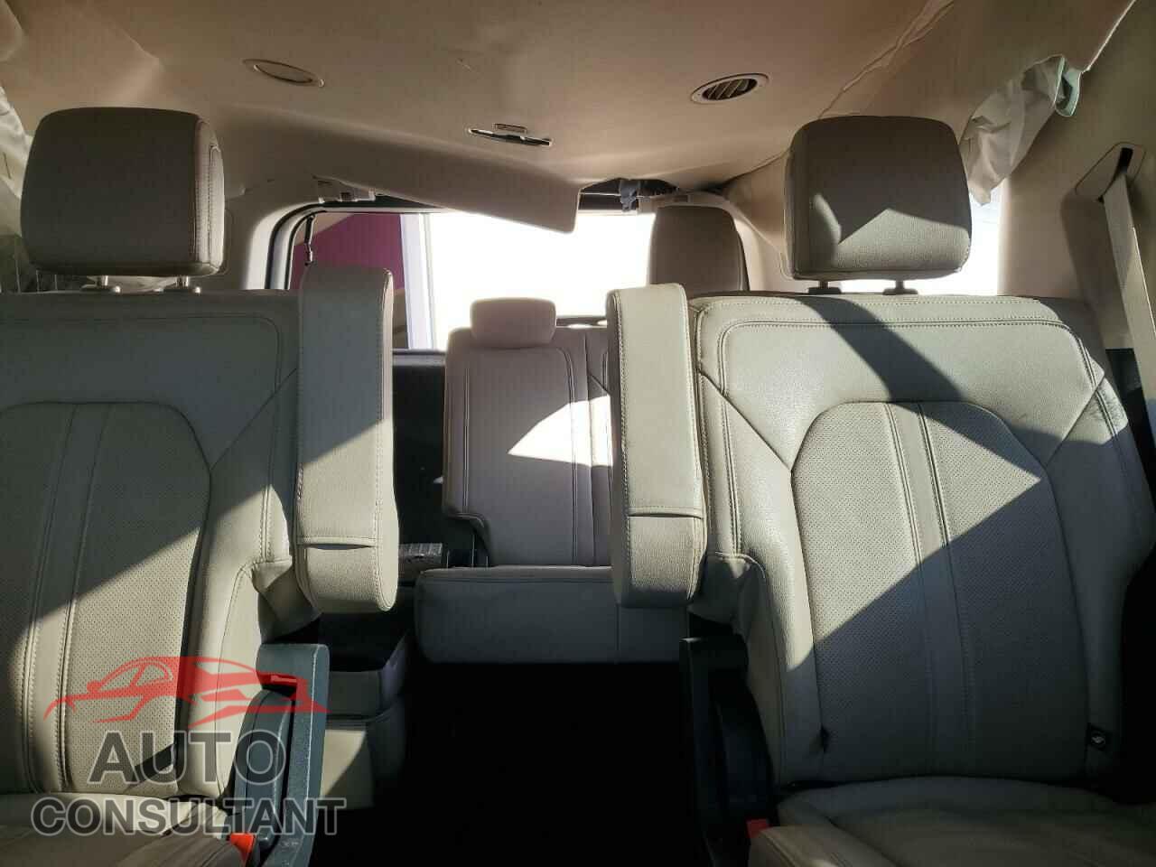 FORD EXPEDITION 2024 - 1FMJU2A81REA47249