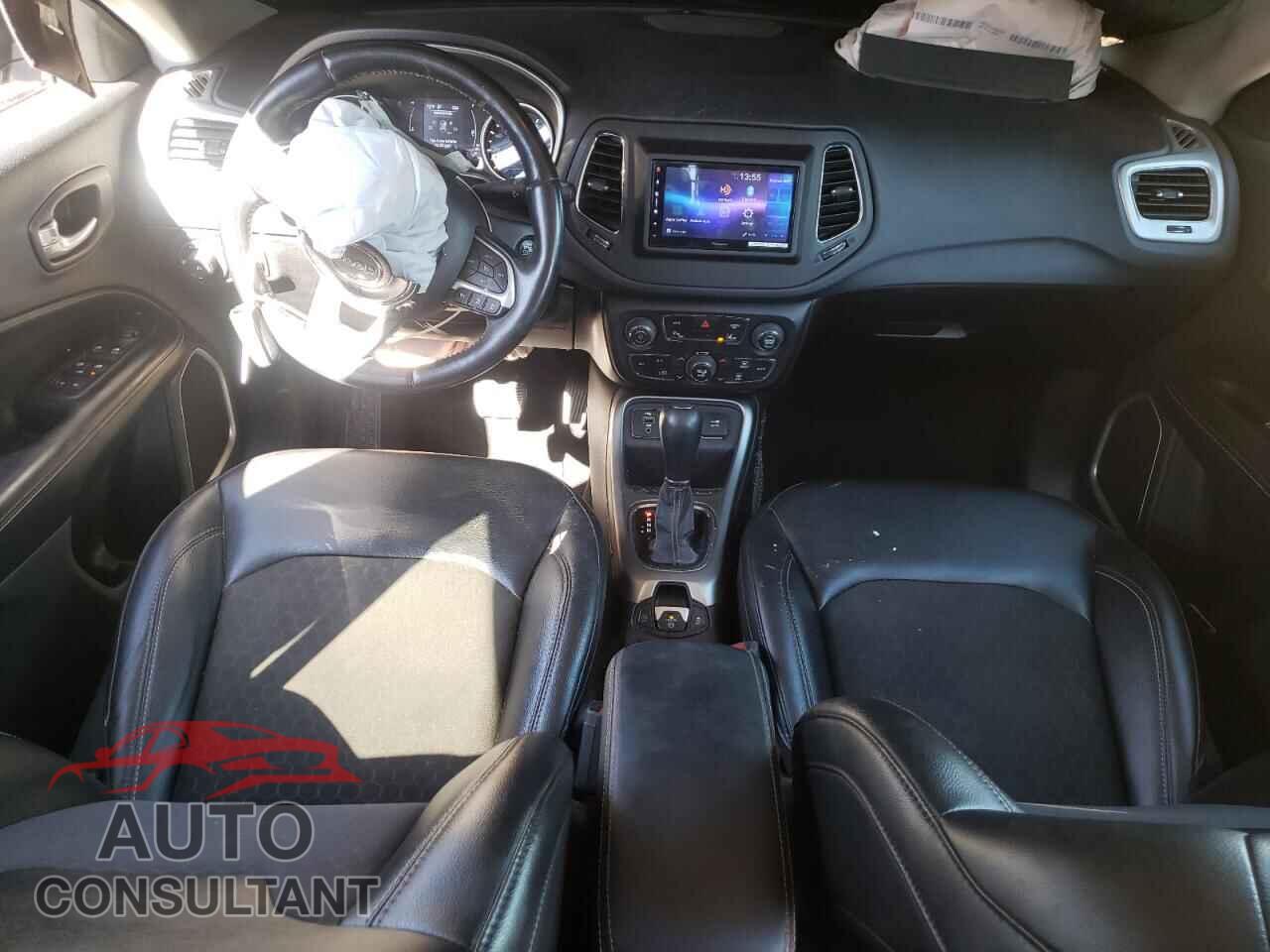 JEEP COMPASS 2020 - 3C4NJCBB6LT229812