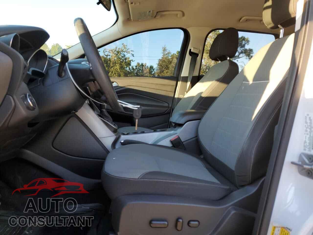 FORD ESCAPE 2014 - 1FMCU0GX5EUB12132