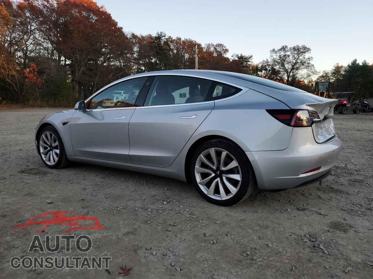 TESLA MODEL 3 2018 - 5YJ3E1EB9JF117058