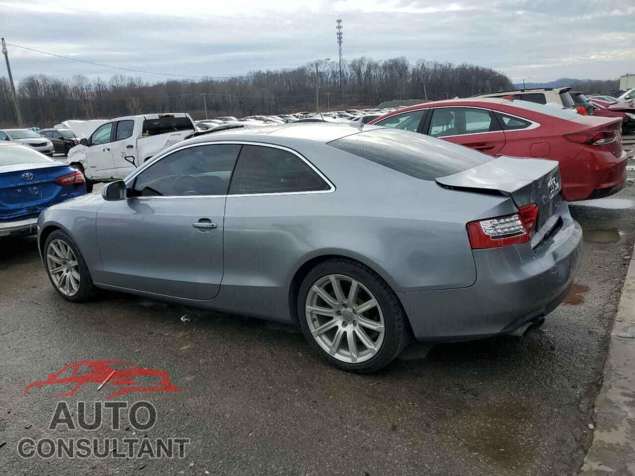 AUDI A5 2011 - WAULFAFR8BA017484