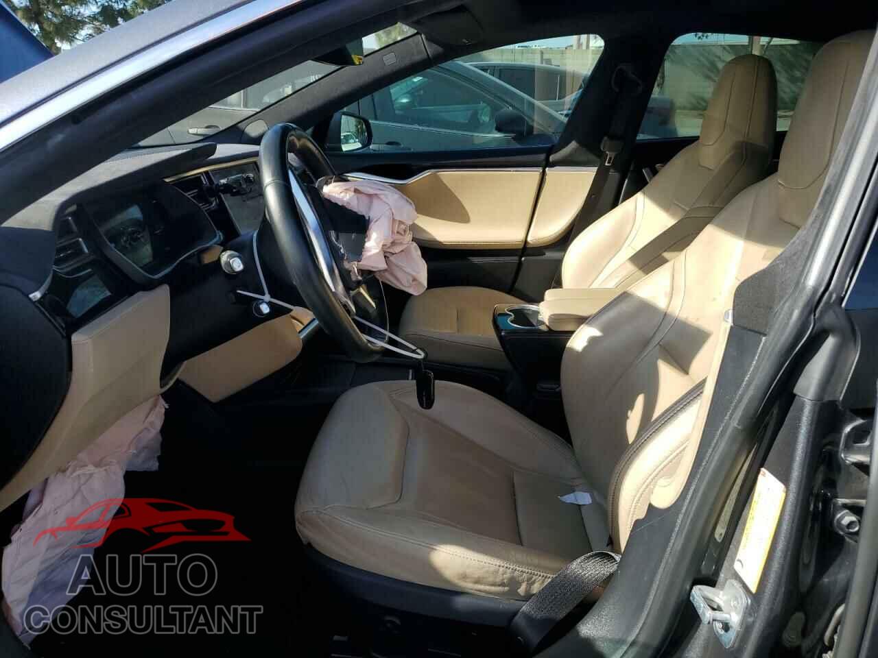 TESLA MODEL S 2015 - 5YJSA1E44FF117257
