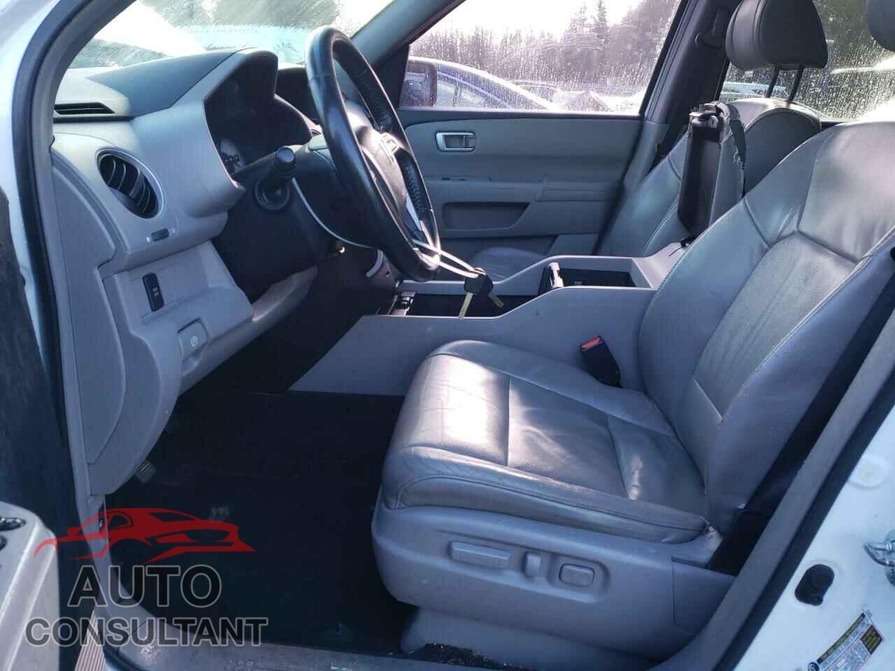HONDA PILOT 2009 - 5FNYF48559B042879
