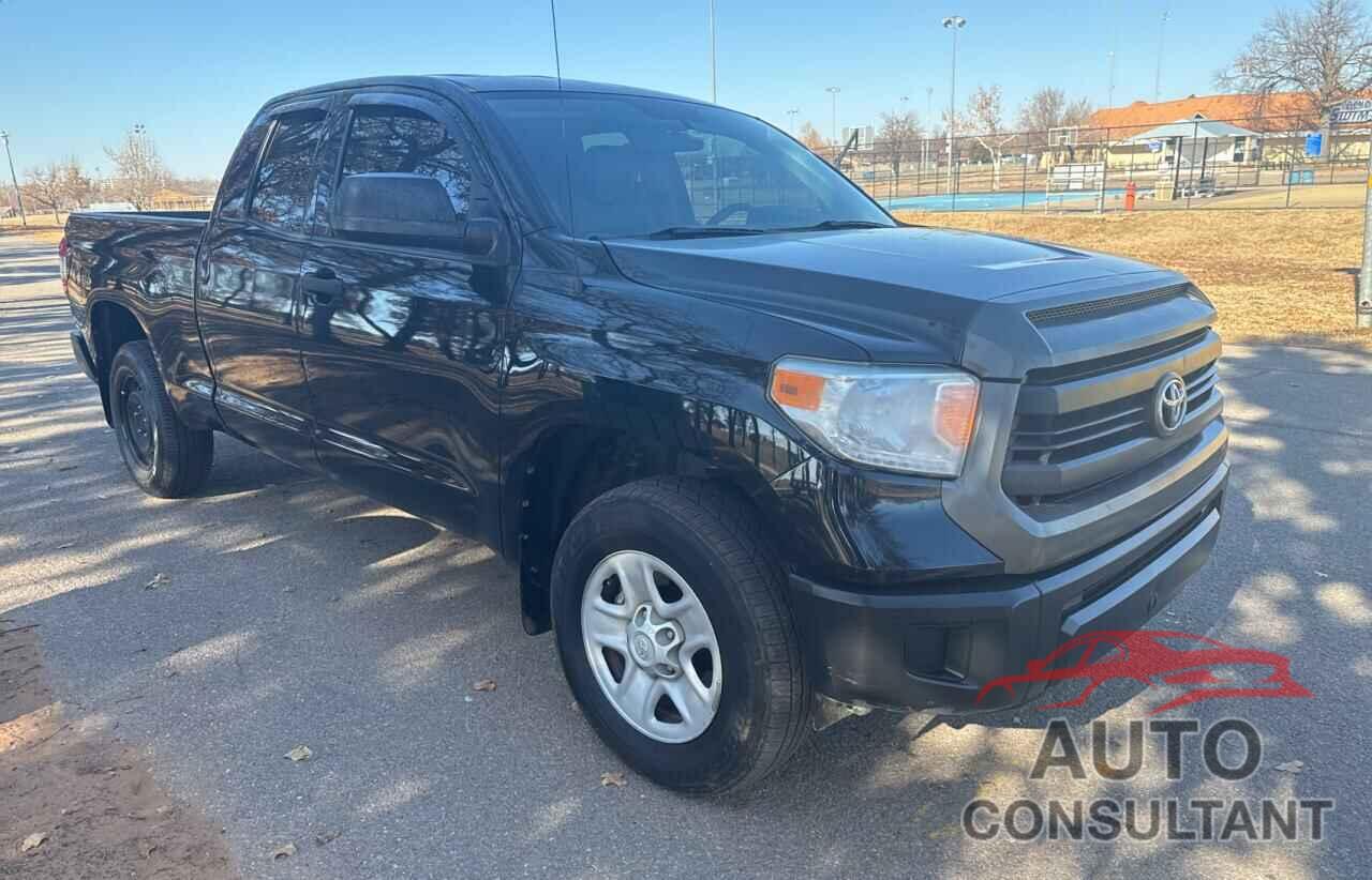 TOYOTA TUNDRA 2016 - 5TFRM5F11GX109254