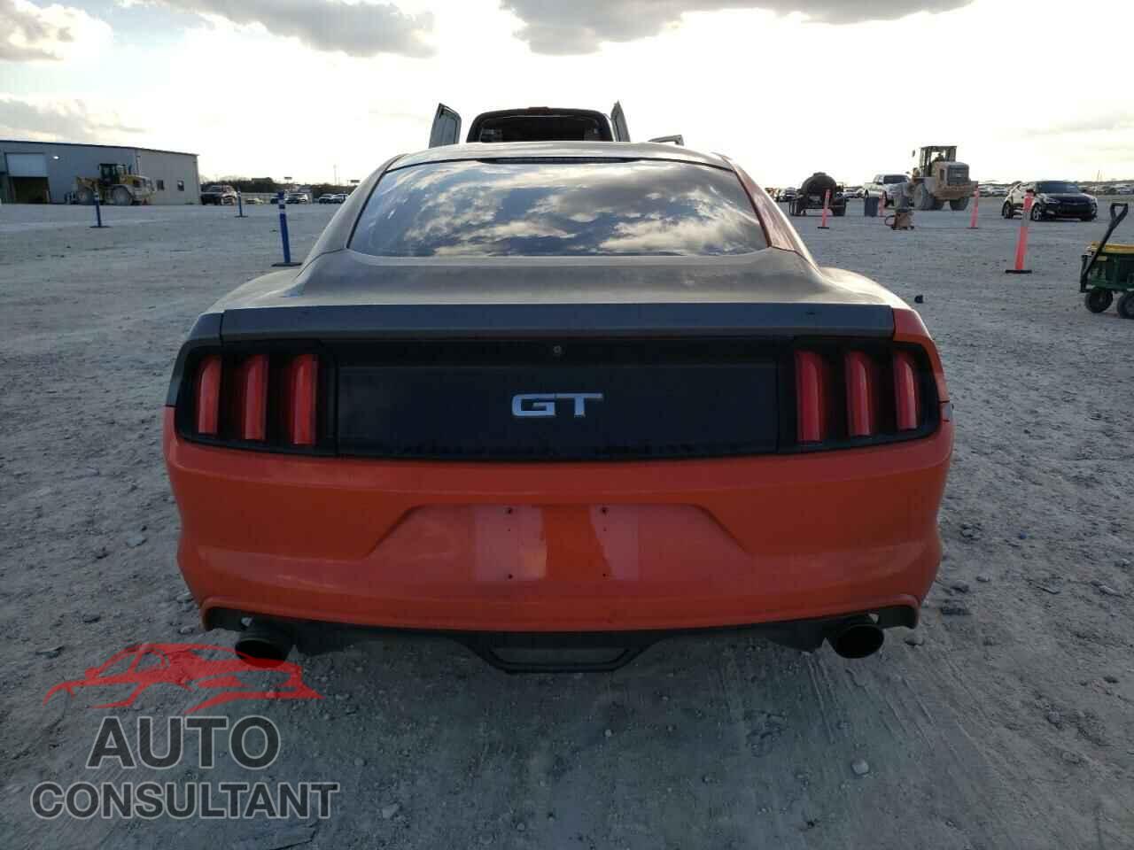 FORD MUSTANG 2015 - 1FA6P8CF3F5349479