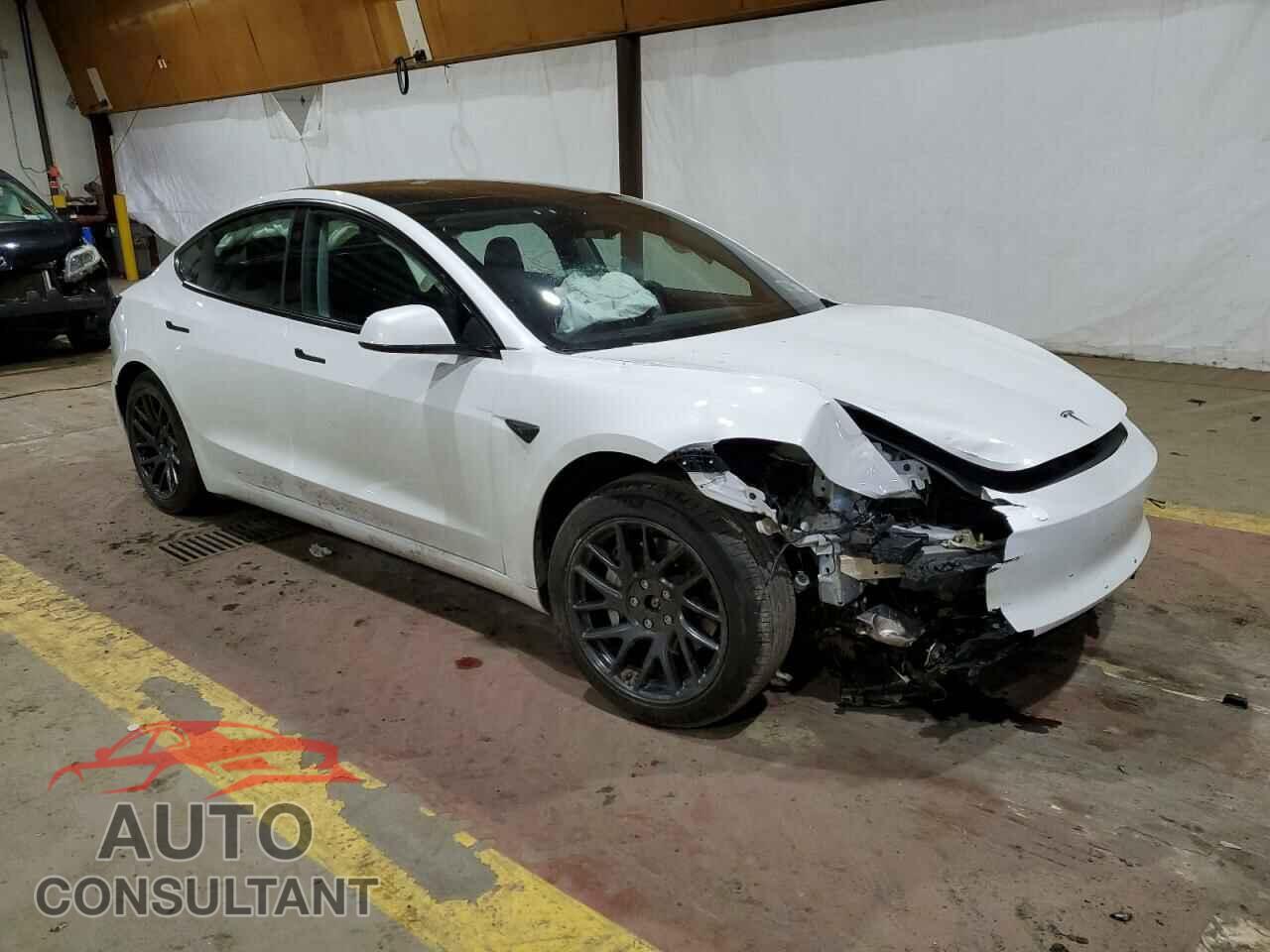 TESLA MODEL 3 2024 - 5YJ3E1EB6RF770801
