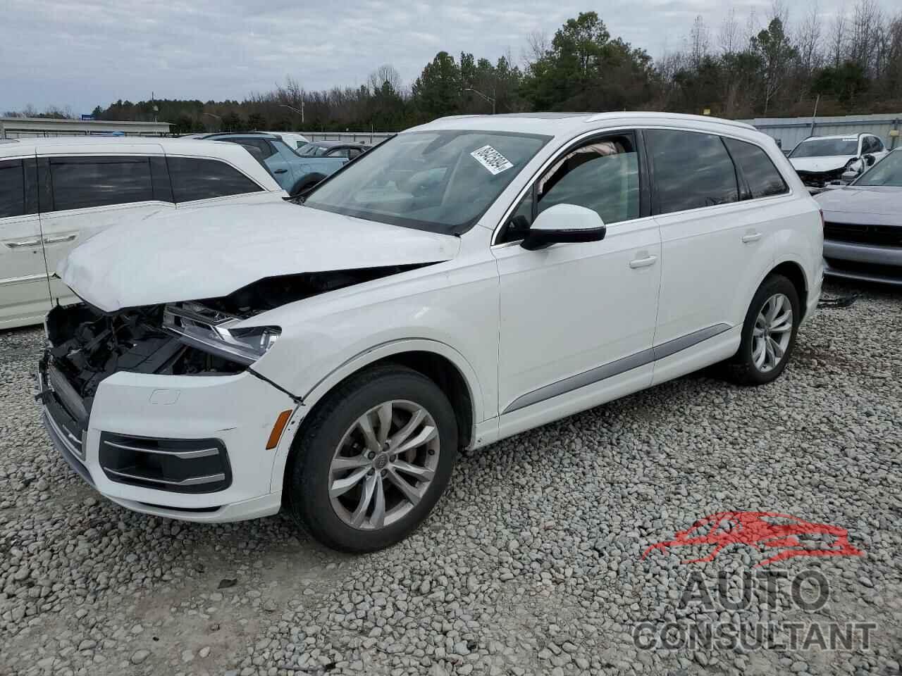 AUDI Q7 2018 - WA1LAAF74JD023709