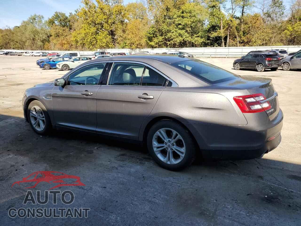 FORD TAURUS 2014 - 1FAHP2E88EG174010