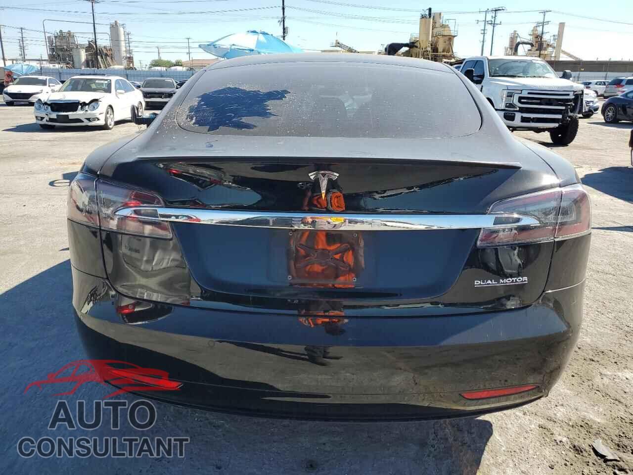 TESLA MODEL S 2020 - 5YJSA1E48LF378659