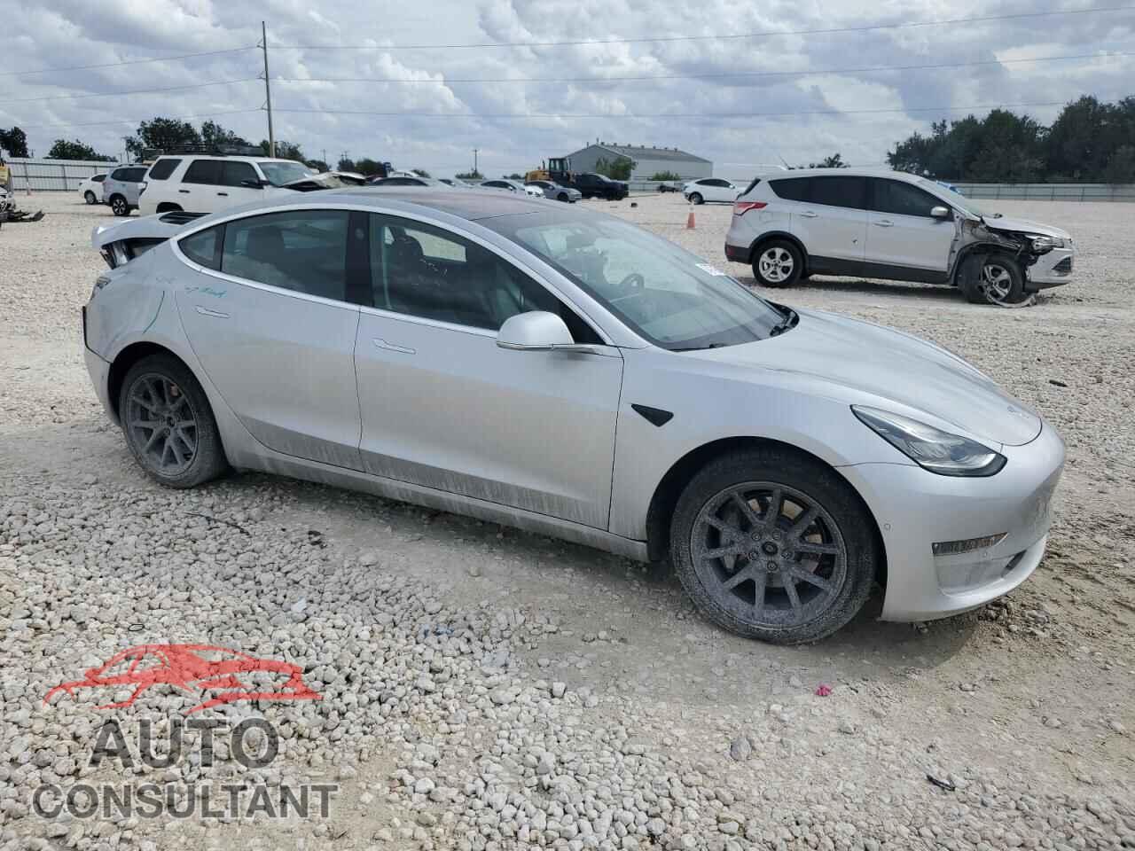 TESLA MODEL 3 2018 - 5YJ3E1EB8JF054423