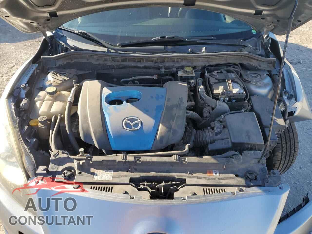 MAZDA 3 2012 - JM1BL1W74C1640530