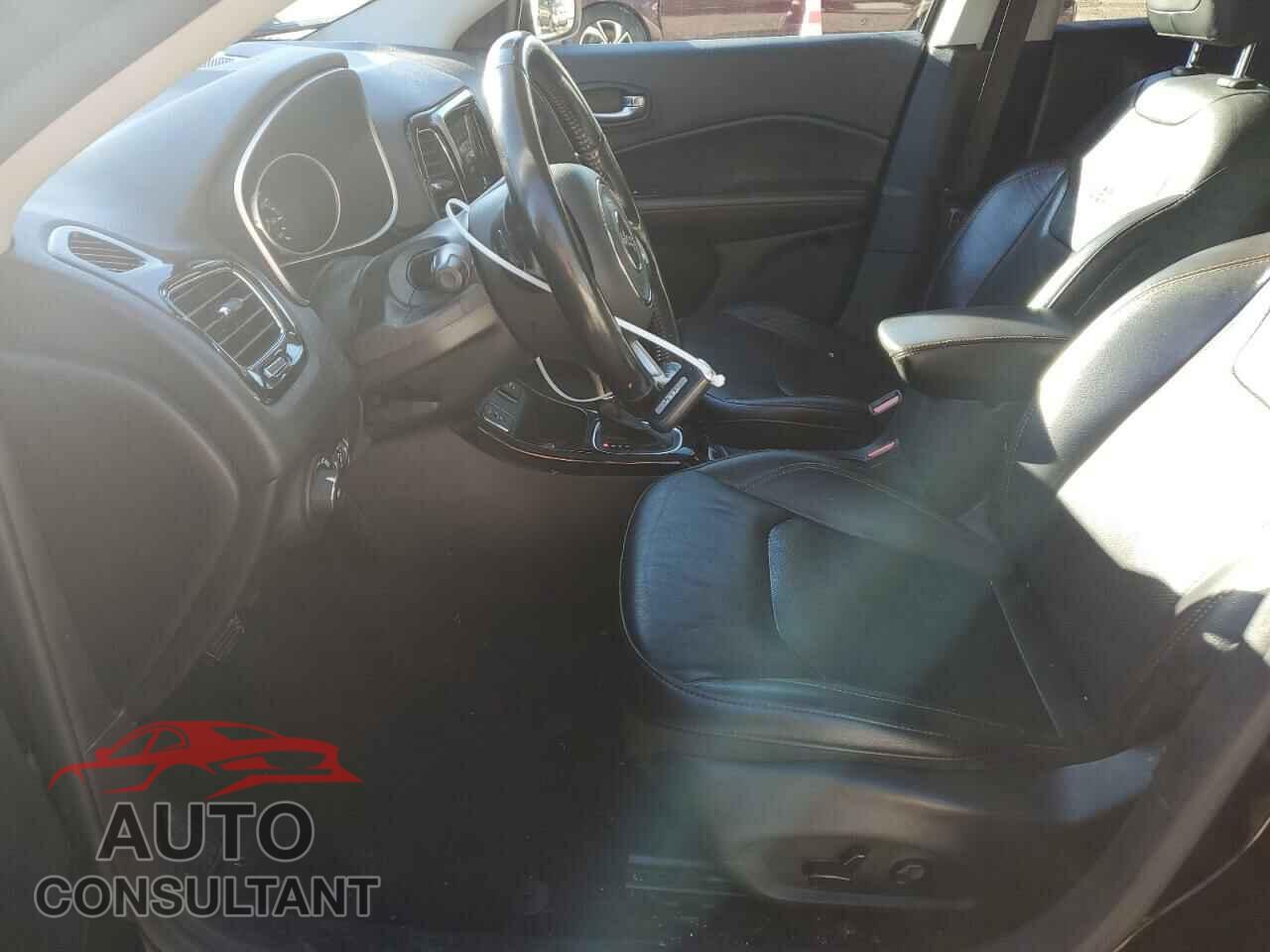 JEEP COMPASS 2020 - 3C4NJCCB2LT152614